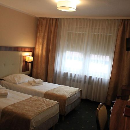 Cumulus Hotel Bedzin Exterior photo